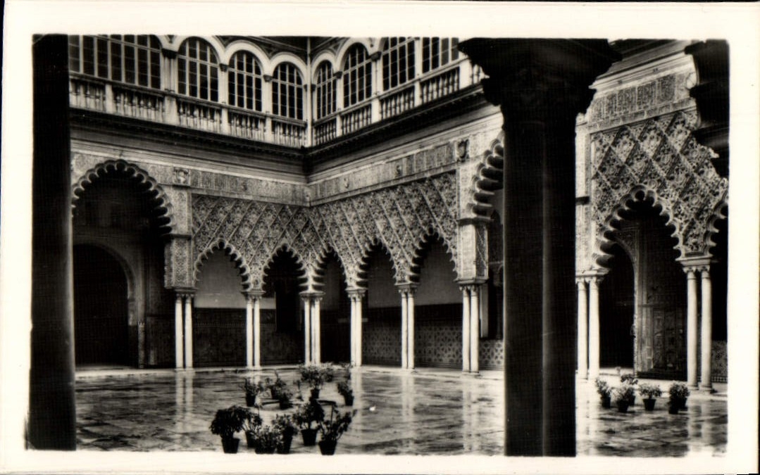 CPM Sevilla Reales Alcazares Patio De Las Doncellas 