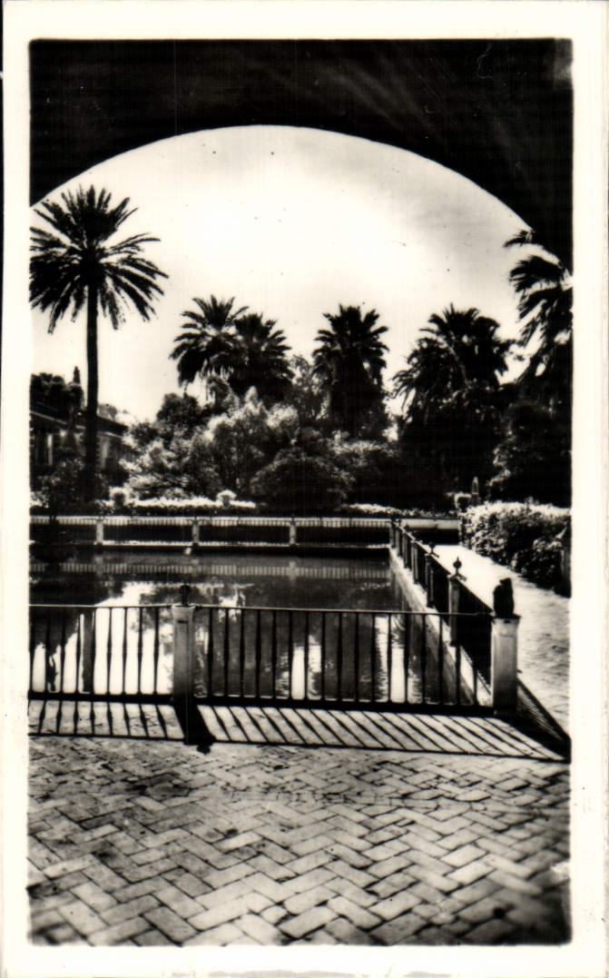 CPM Sevilla Reales Alcazares Estanque De D Pedro Alcazar Royal Etang De D Pedro
