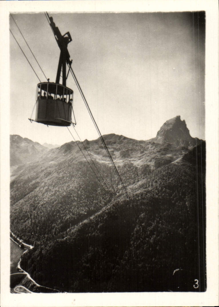 MODERN CARD Lake Artouste Telefrique