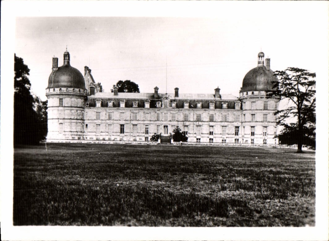 CPM Le Chateau De Valencay L'Aile Orientale 