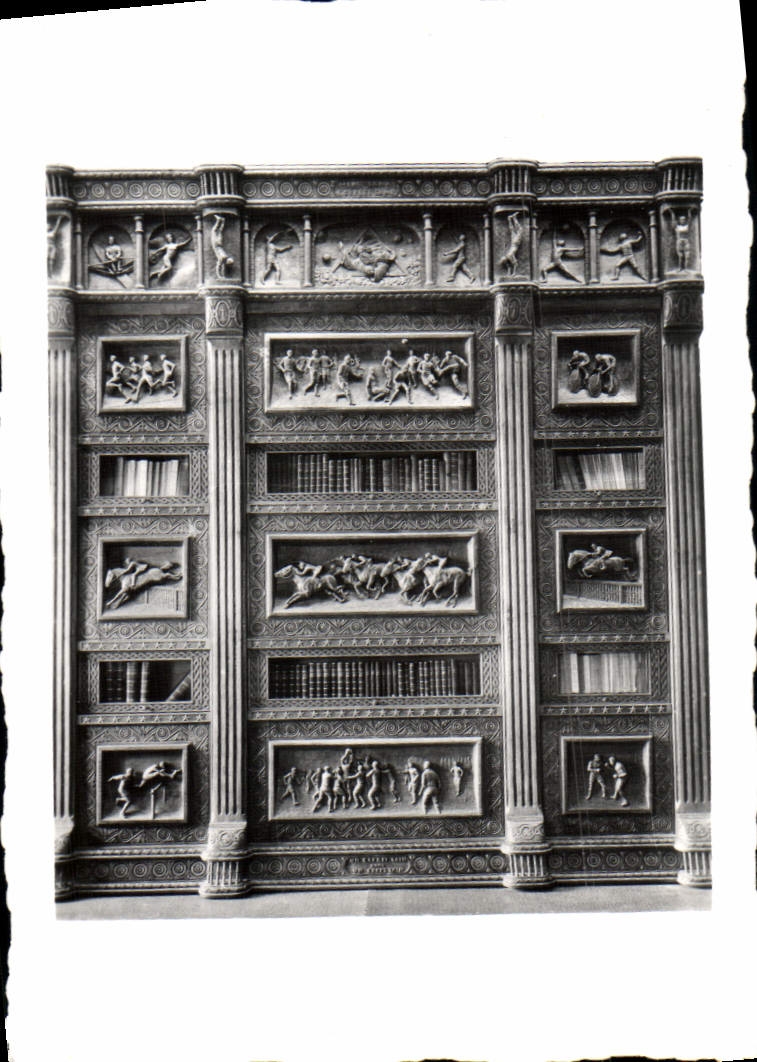 CPM Bois Sculptes Cancale Exposition Abbe Quemerais L'apotheose sports Chevaux Hippisme Football Cyclisme Velo Escrime