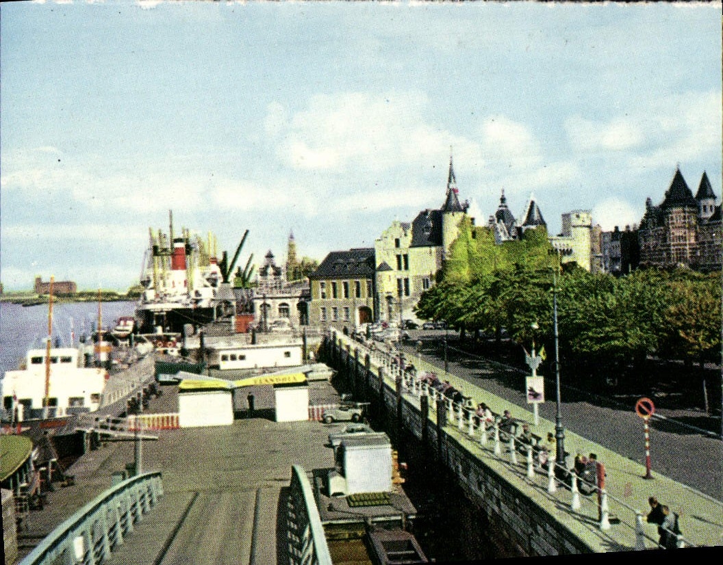 POSTAL MODERNA barcos de Amberes Flandria