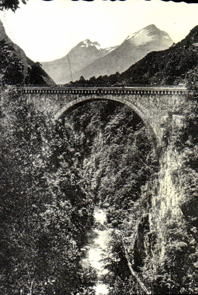 CPM St Sauveur Le Pont Napoleon