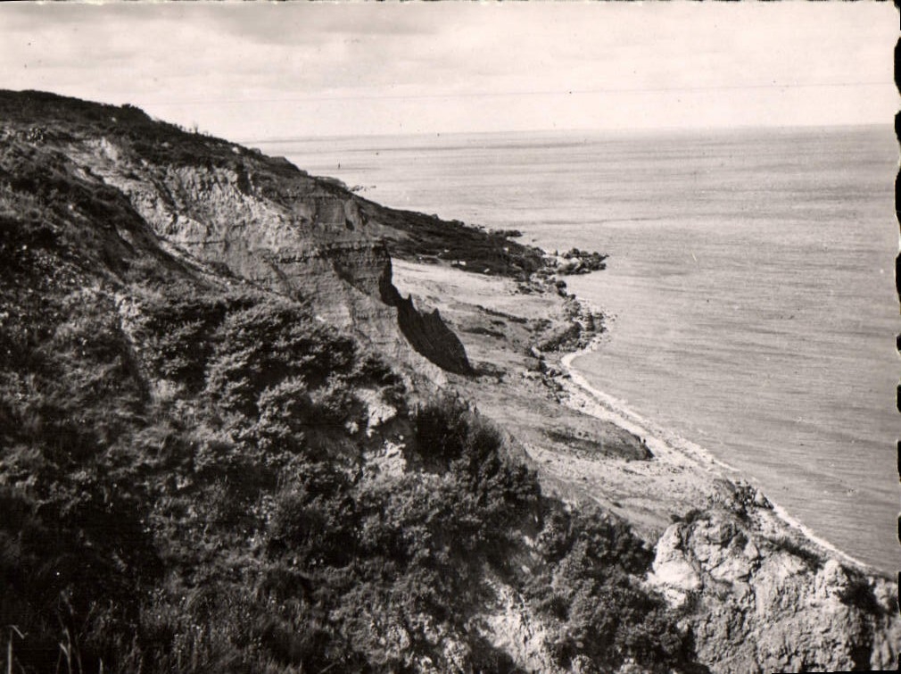 CPM Villers sur Mer Les Falaises