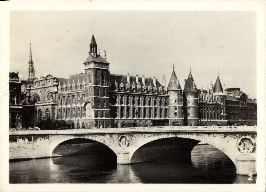CPM Paris Le palais de Justice