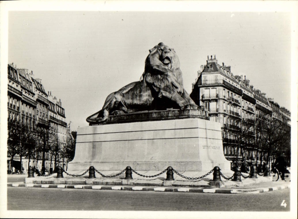 CPM Paris Le Lion de Belfort
