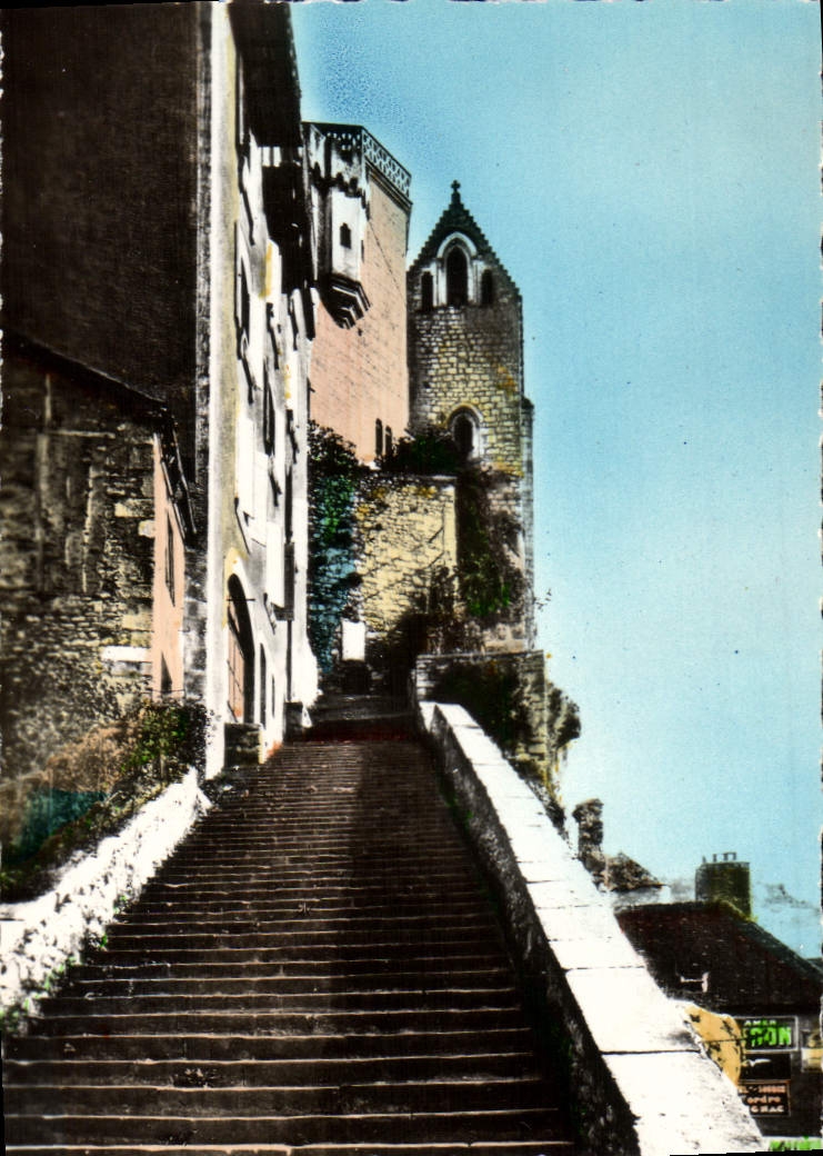 CPM Rocamadour Le Grand Escalier du Sanctuaire
