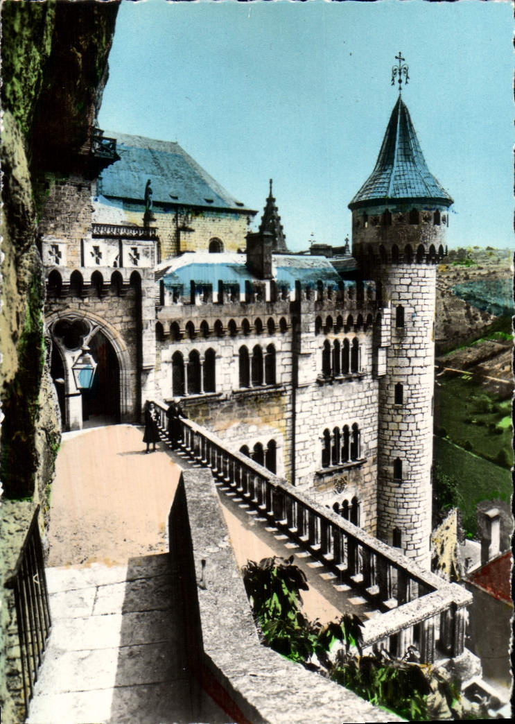 CPM Rocamadour L'Ancien Palais des Eveques de Tulle