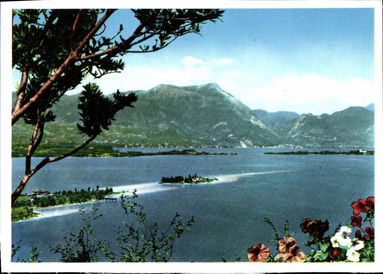 CPM Manerba Isolotto di S Baglio e golfo visto dalla Rocca