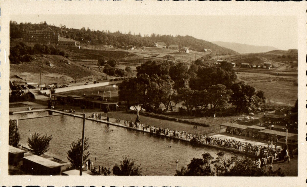 CPM Ifrane Vue sur la Piscine