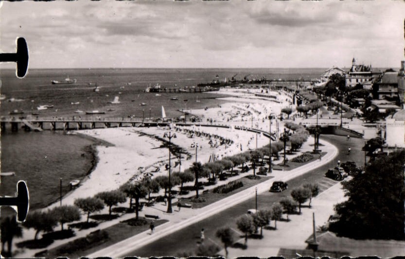 MODERN CARD Arcachon Dimensions Money the Beach