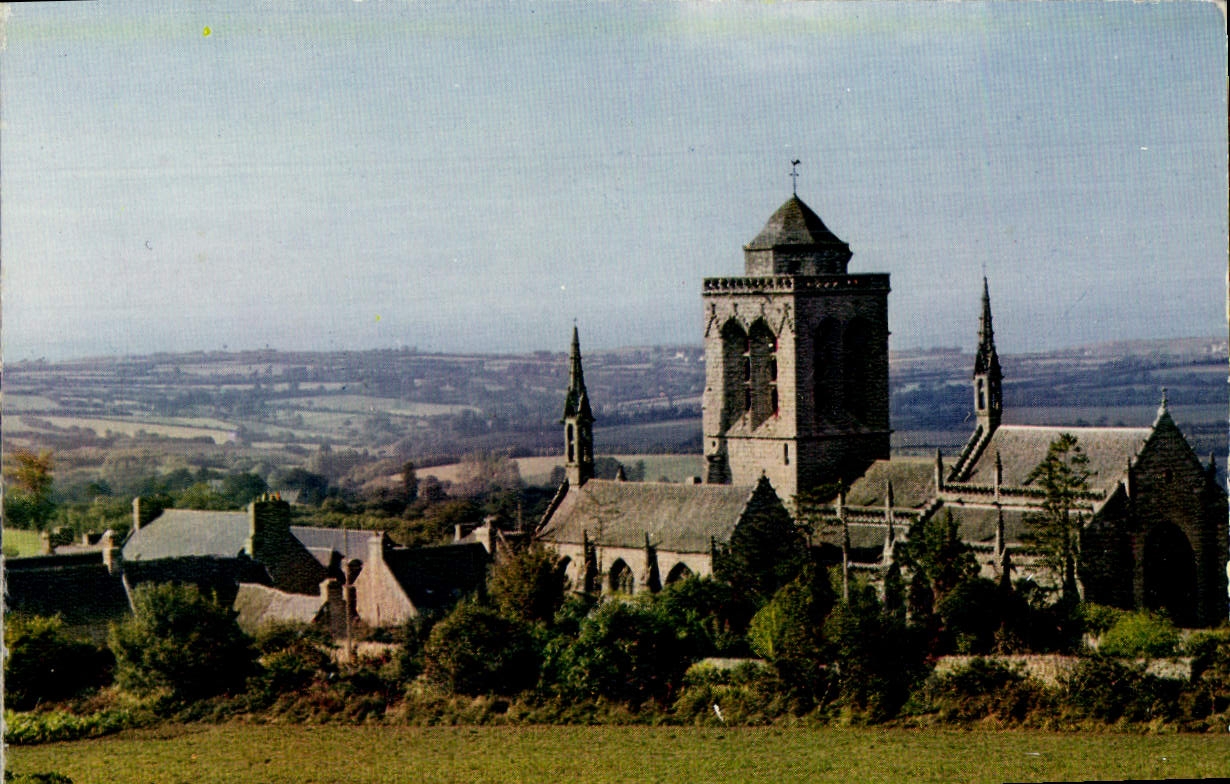 CPM Locronan Vue Generale