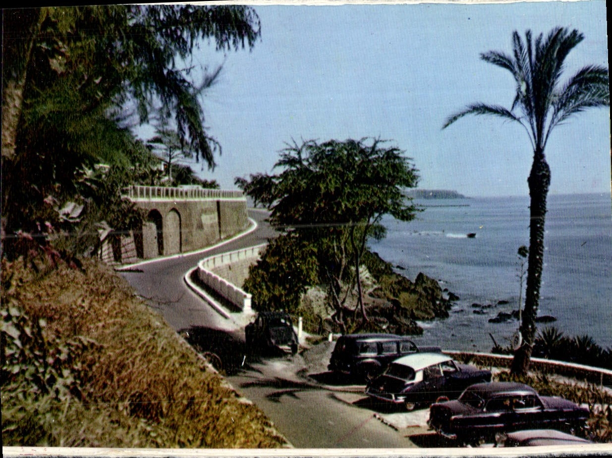 MODERN CARD a Corner Of the Senegal Cornice
