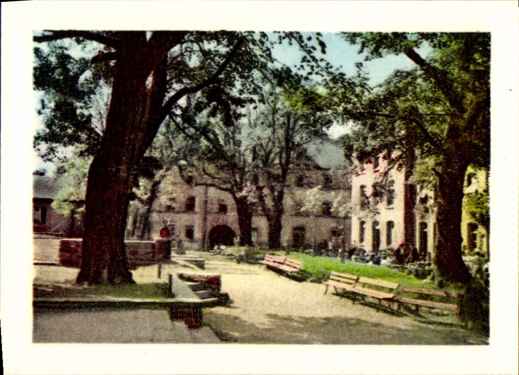 MODERN CARD Mount Sainte Odile Large Court