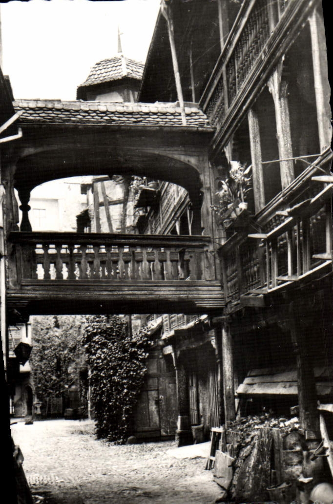 POSTAL MODERNA corte de Estrasburgo de la ménsula dejada y de la pasarela