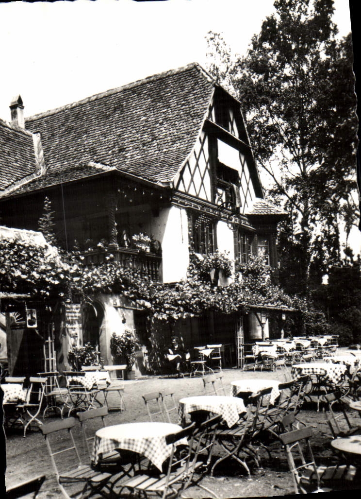 POSTAL MODERNA restaurando Estrasburgo el naranjal