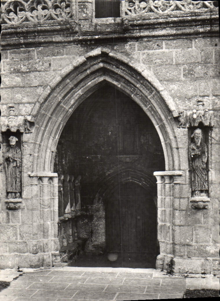 MODERN CARD Plouha Vault De Kermaria Year Isquit the Porch And Statues Of the Apostles Under the porch