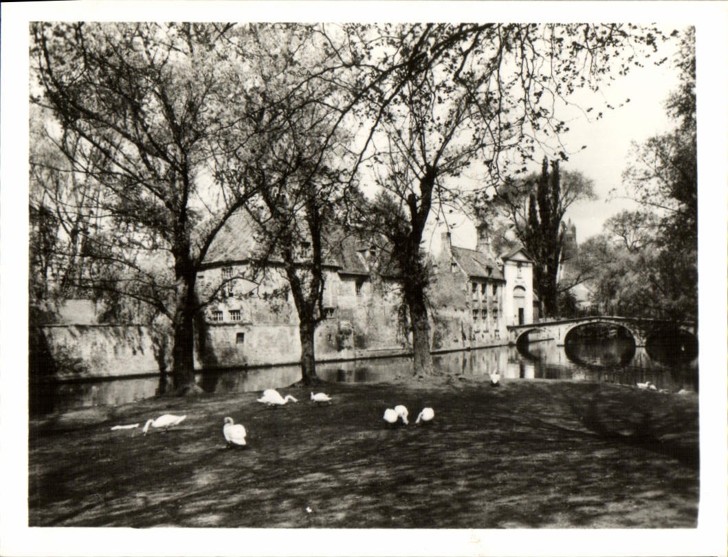 POSTAL MODERNA Brujas entrada de Beguinage