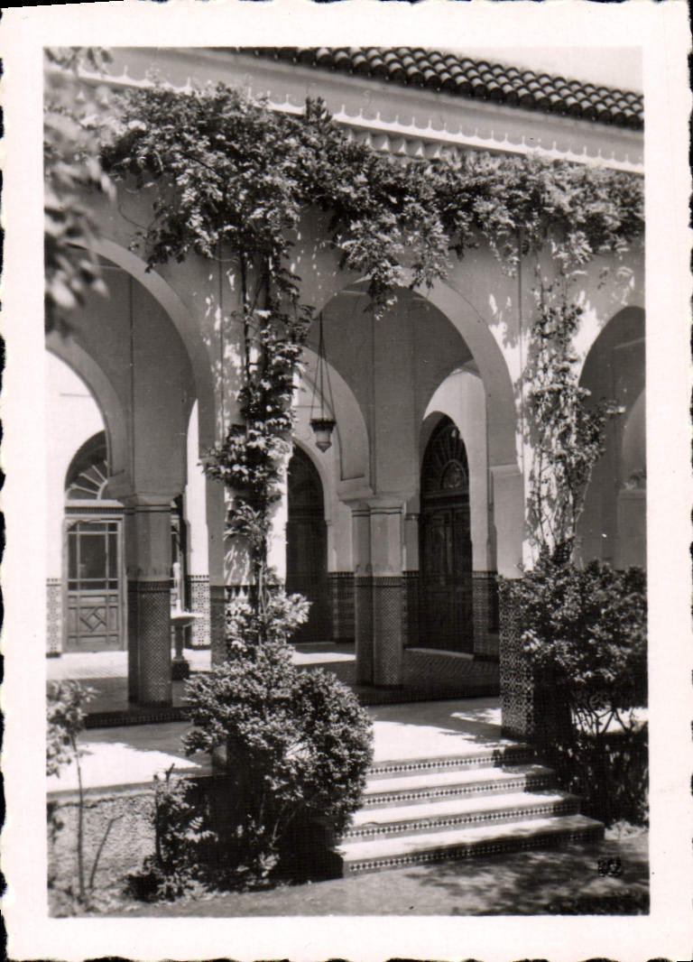 CPM Mosquee De Paris Petit Patio Sur Cour d'Honneur