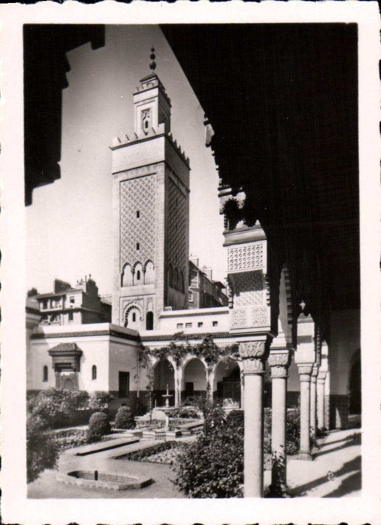 CPM Mosquee De Paris Cour d'Honneur