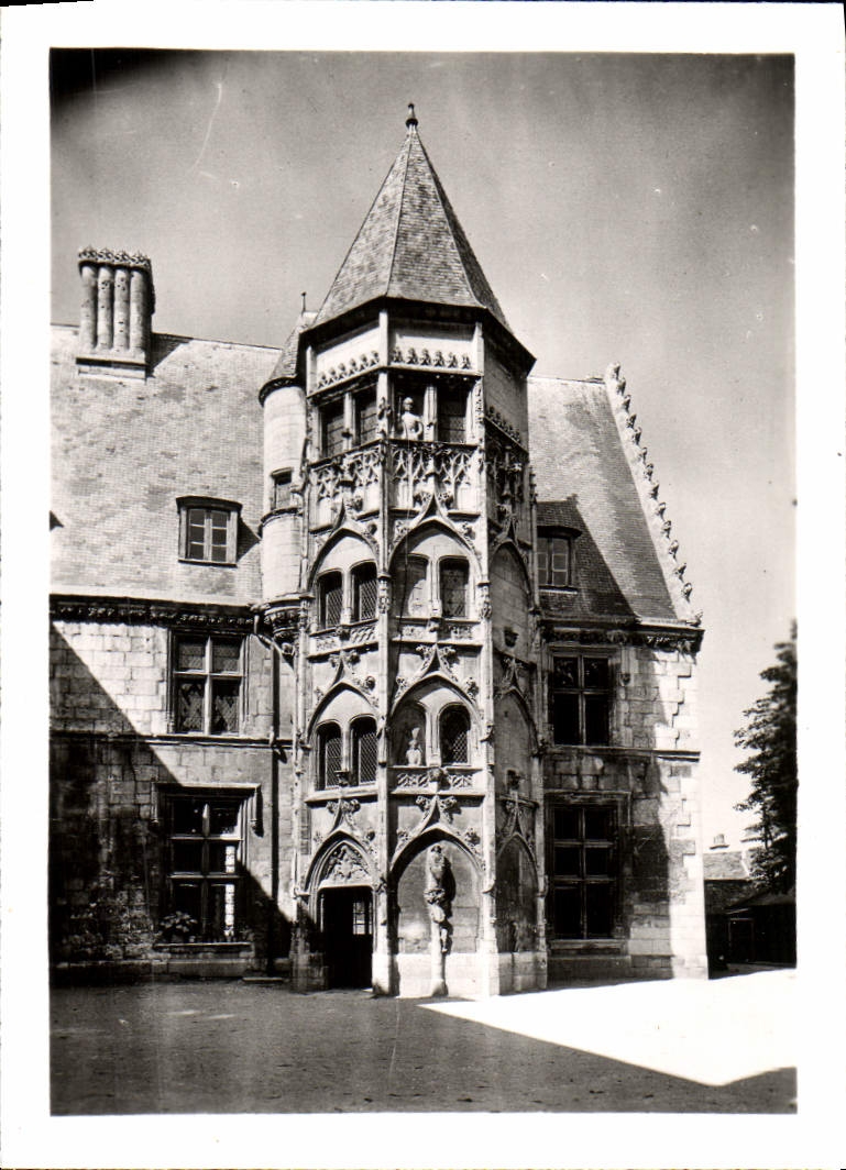 POSTAL MODERNA Bourges el hotel de Ecevins