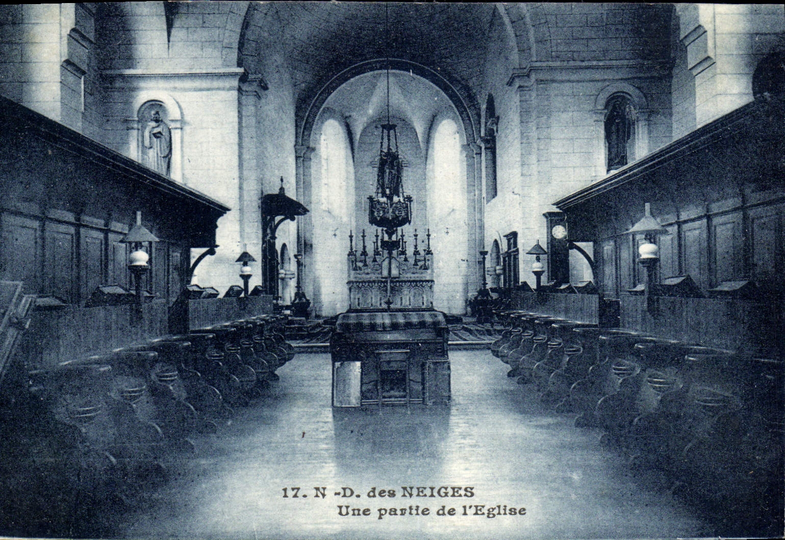 POSTAL Notre Dame de la VENDIMIA de la pieza de las nieves de la iglesia