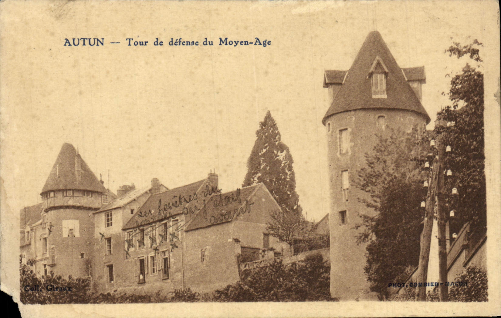 VINTAGE POSTCARD Autun Turn of defense of the Middle Ages
