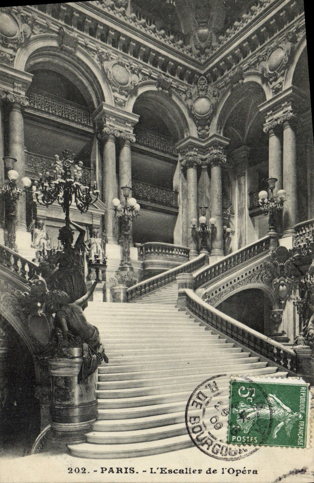 CPA Paris L'Escaller de l'Opera