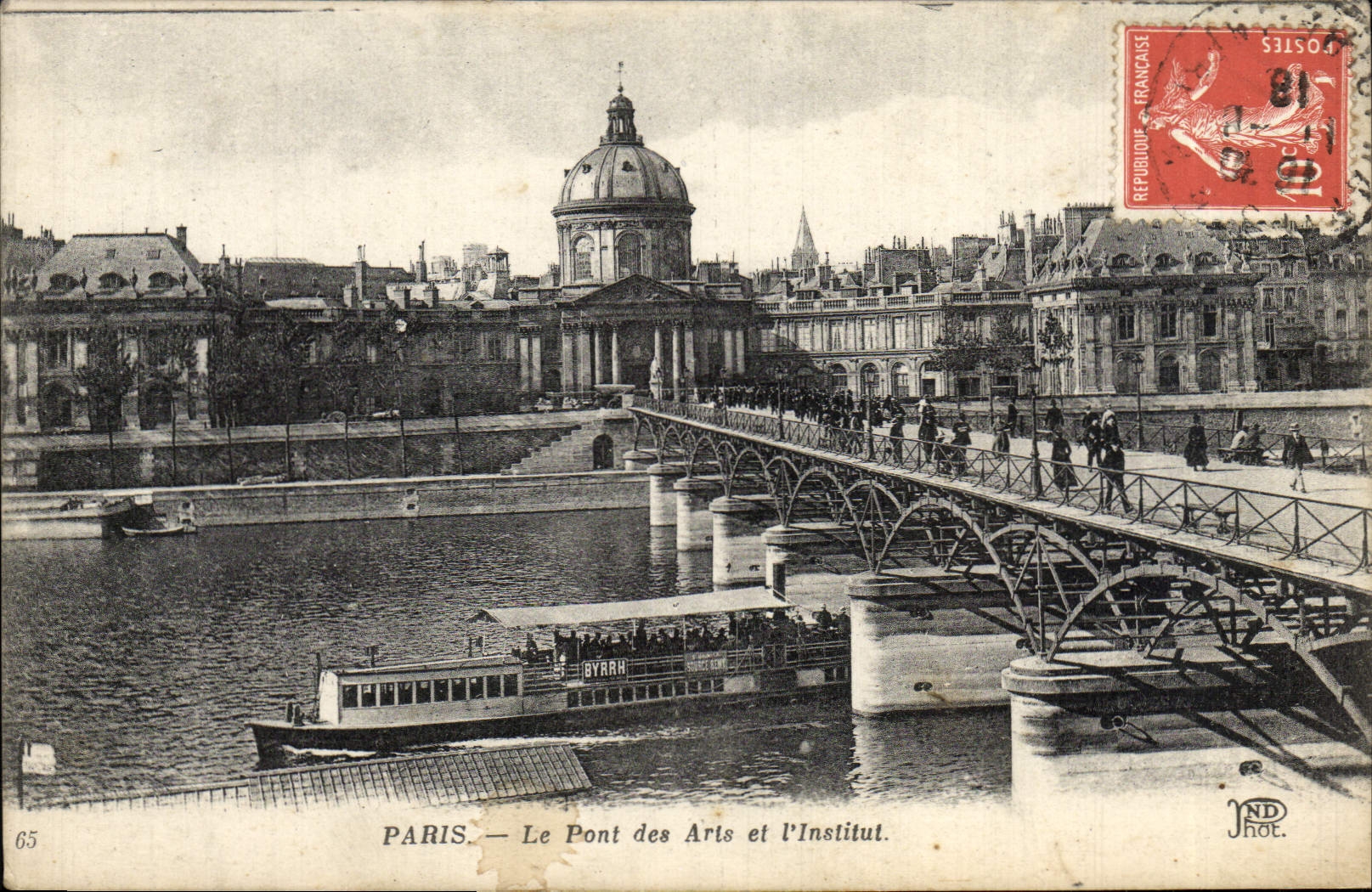 CPA Paris Le Pont Des Arts Et l'Institut Bateau Peniche 