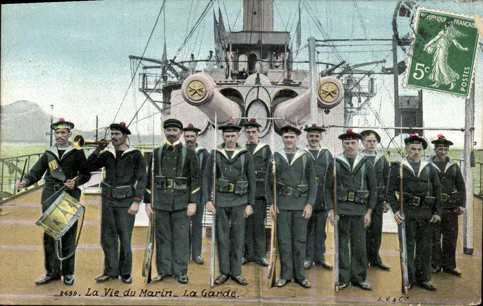 VINTAGE POSTCARD Life Of the Sailor the Guard Militaria Boat