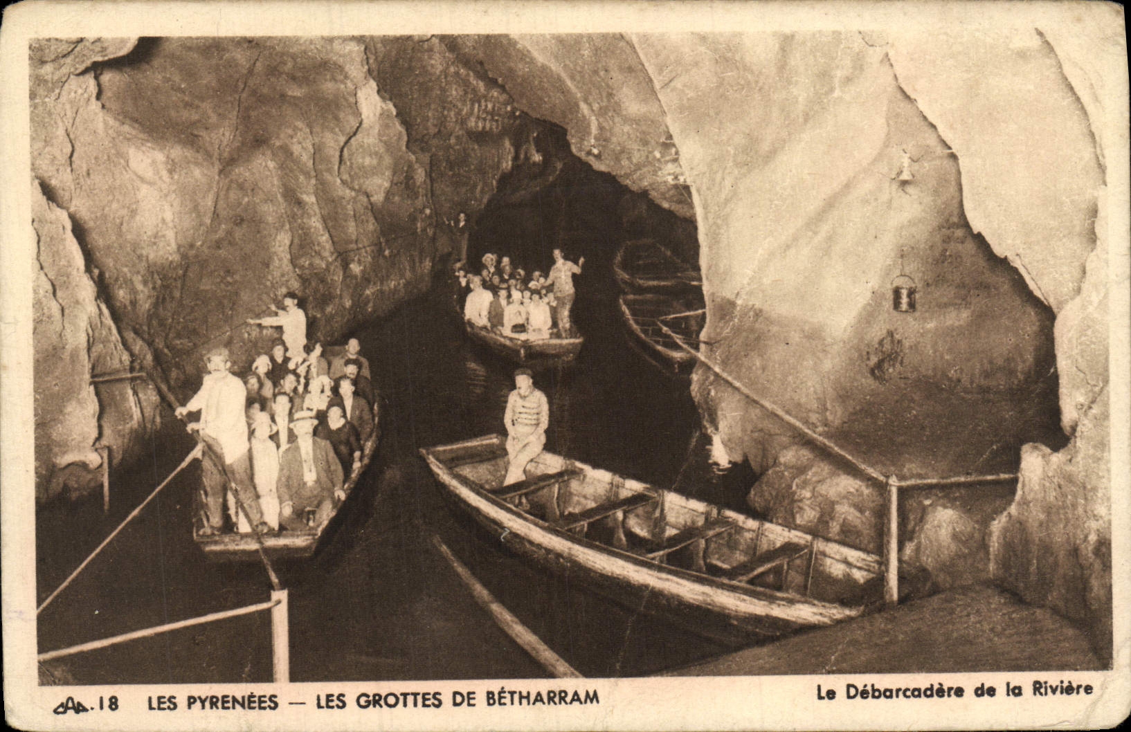 VINTAGE POSTCARD the Pyrenees Caves of Betharram the unloading dock of lar iviere