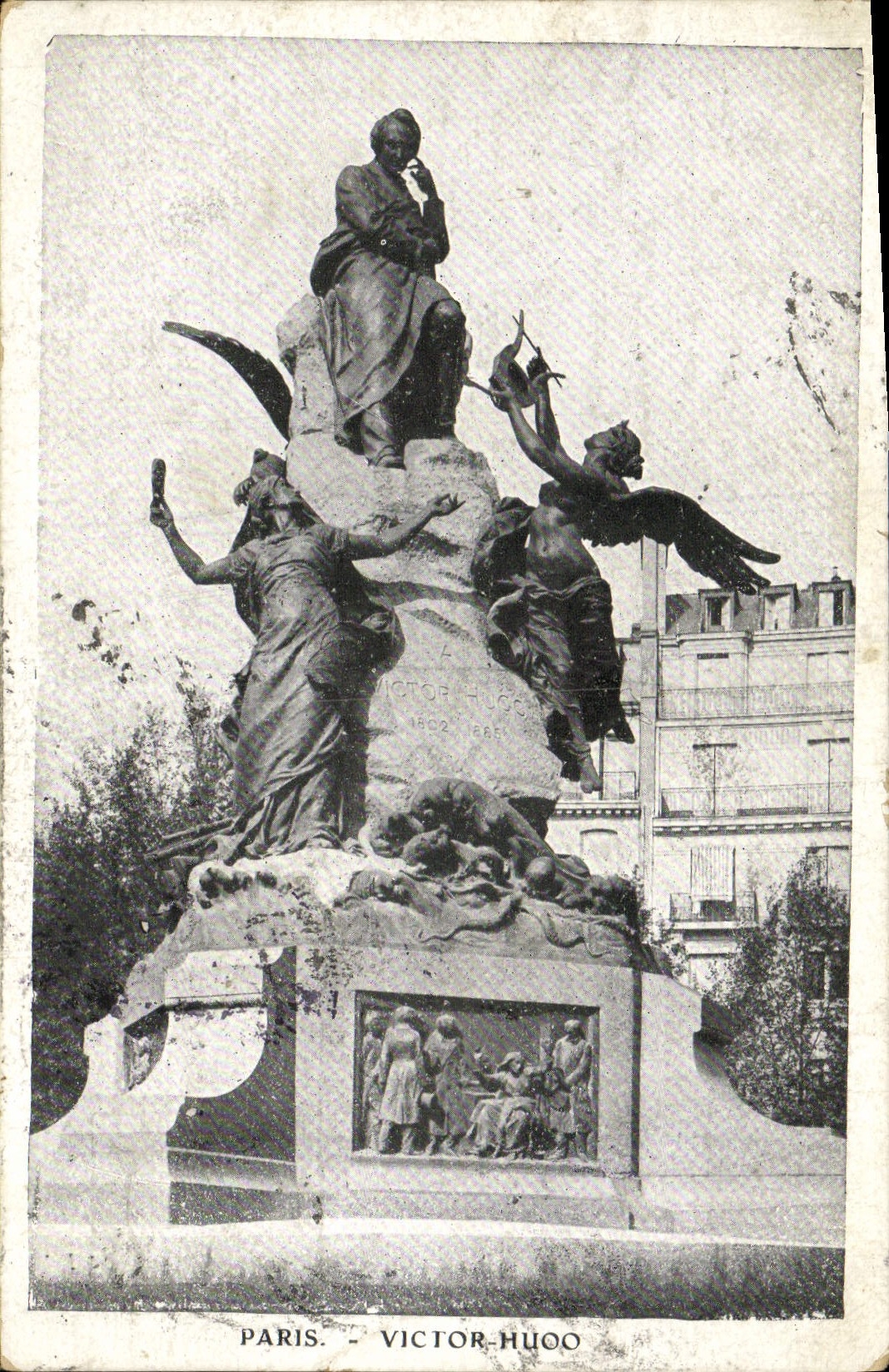 CPA Paris Victor Hugo