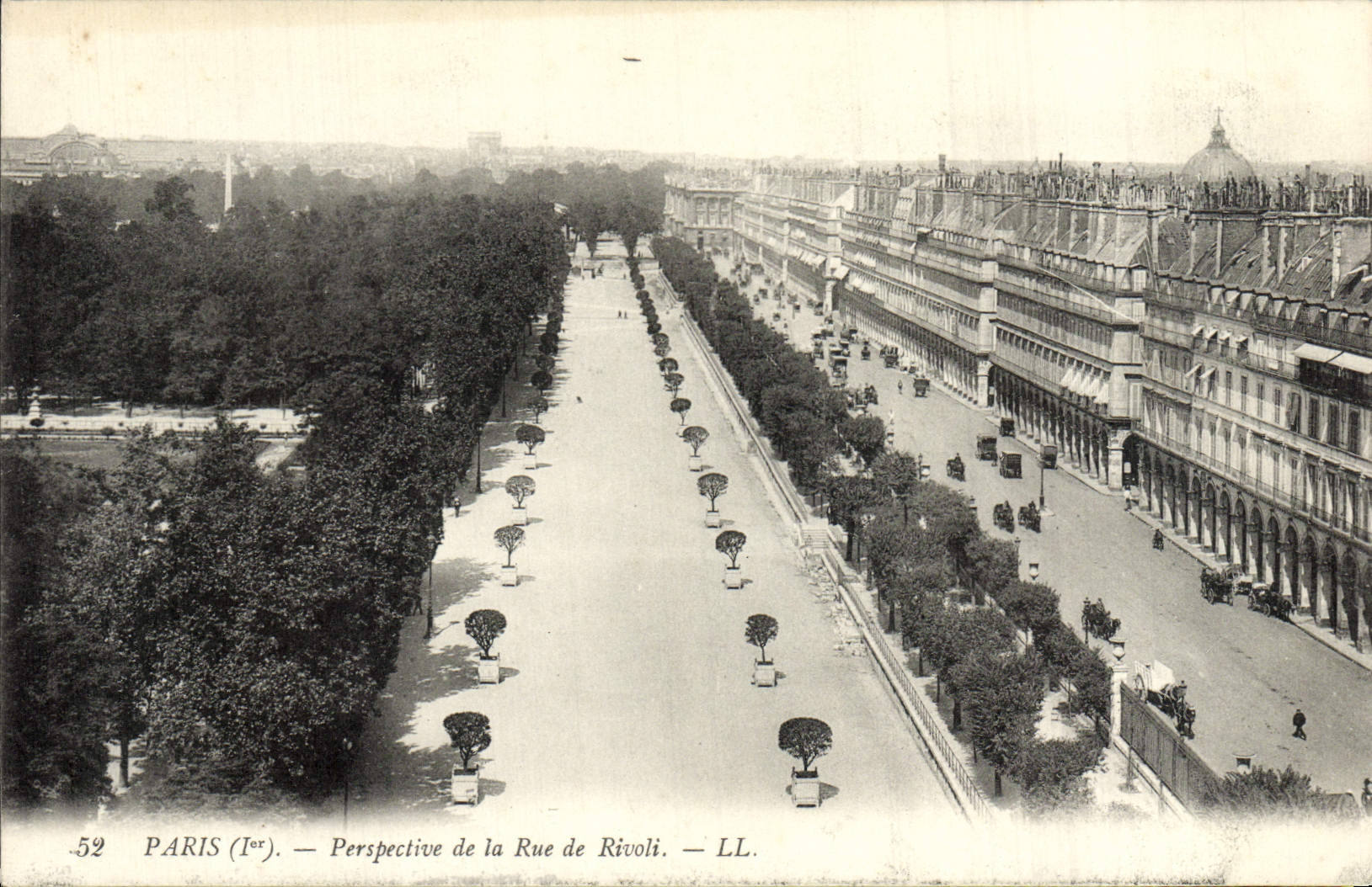VINTAGE POSTCARD Paris View Of the Street De Rivoli