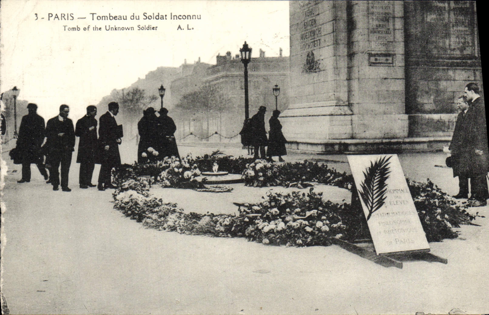 CPA Paris Tombeau Du Soldat Inconnu Militaria