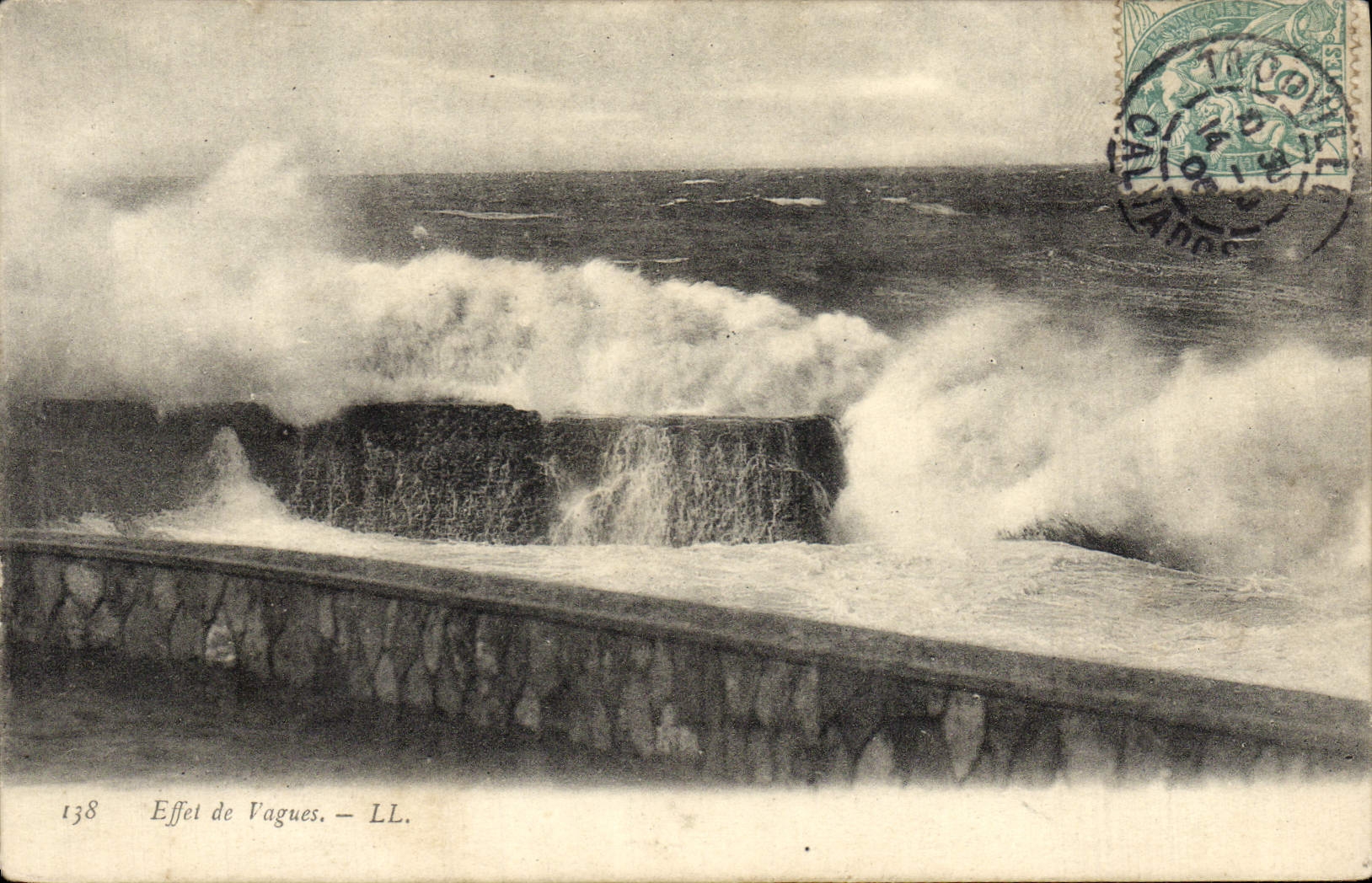 CPA Effet De Vagues