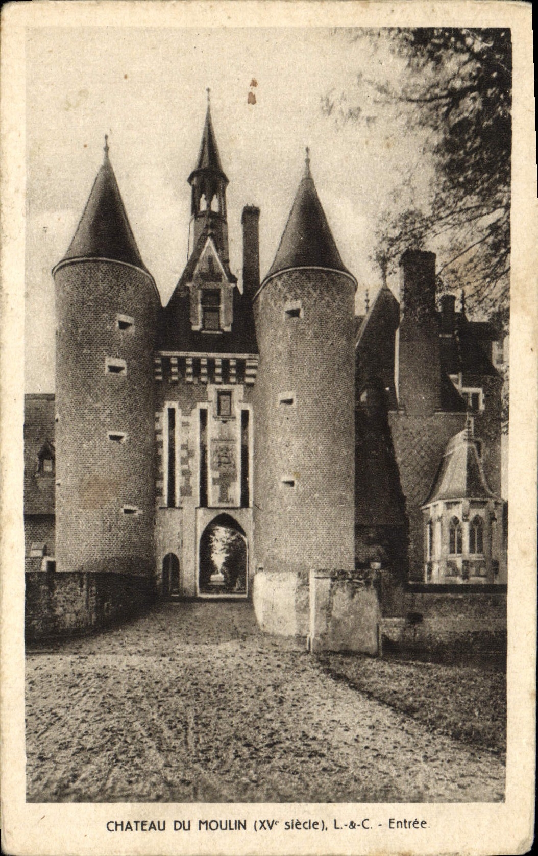 CPA Chateau Du Molin Entree