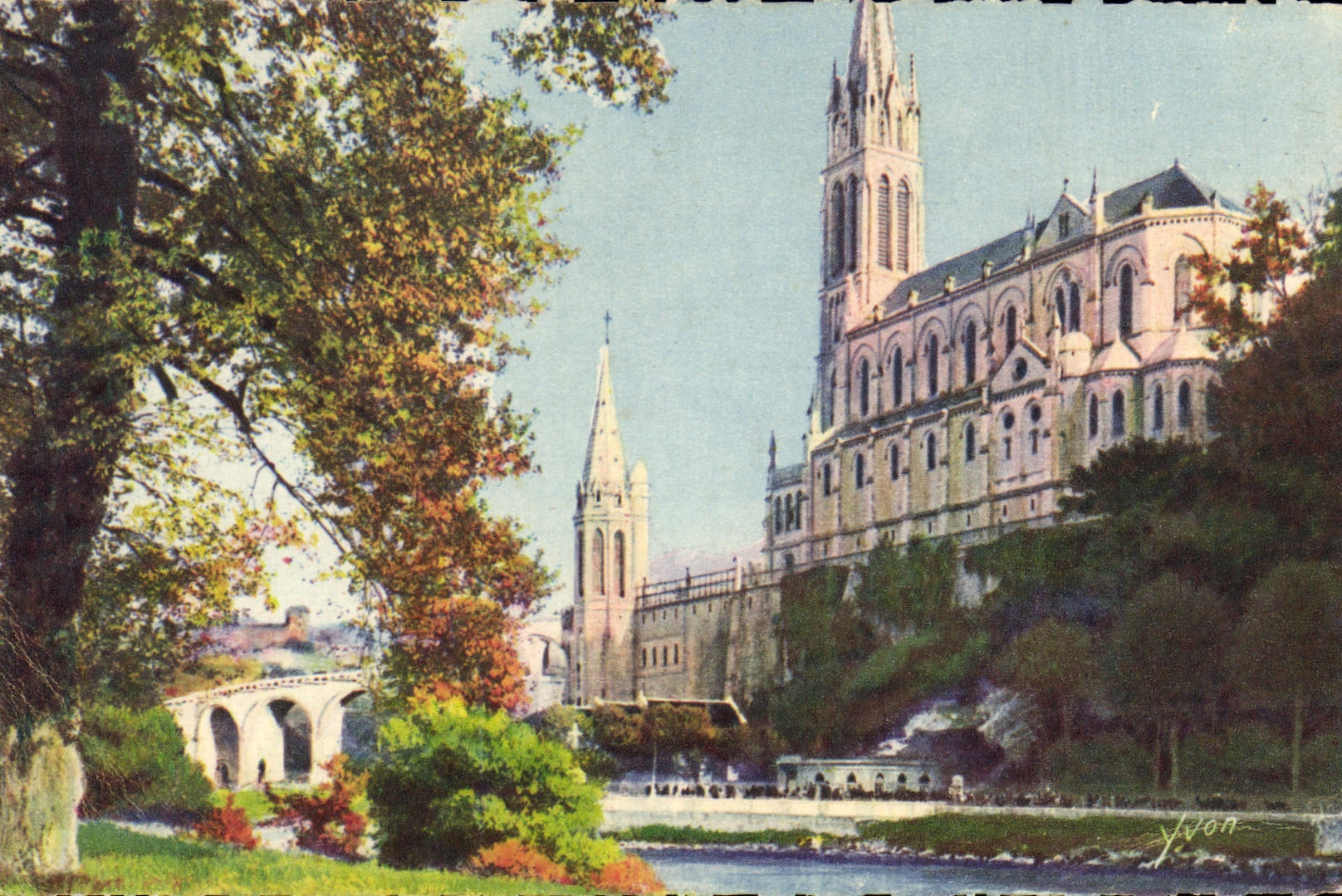 VINTAGE POSTCARD Soft France Doors the Basilica