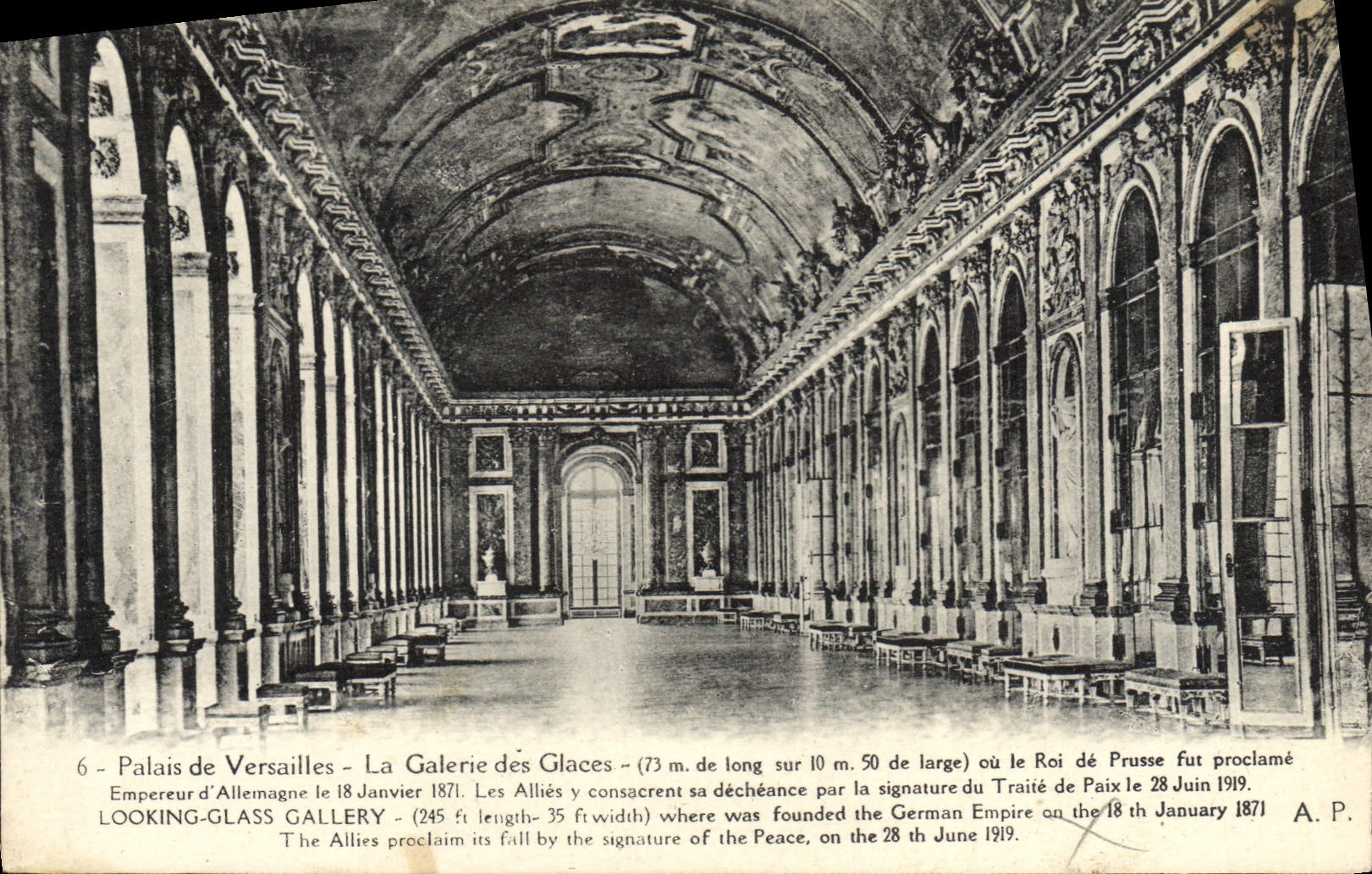 CPA Palais de Versailles La Galerie des Glaces 