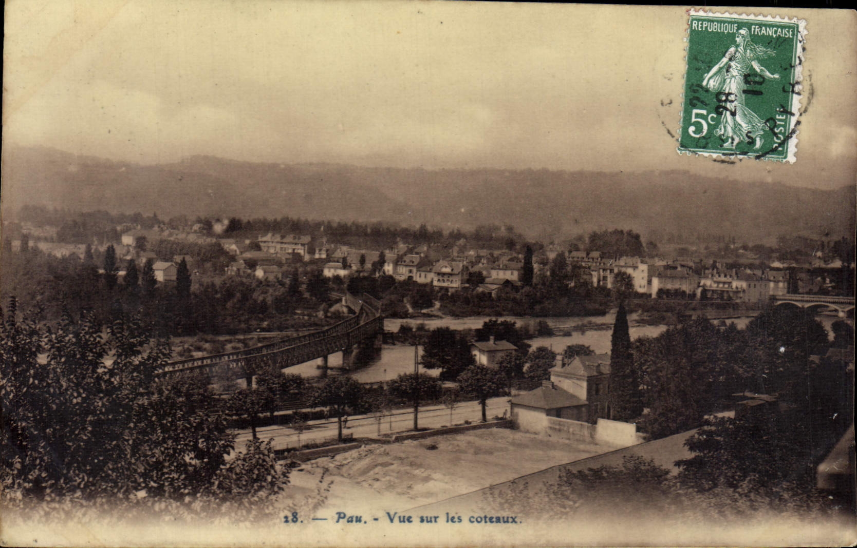 VINTAGE POSTCARD Pau Seen On the Slopes