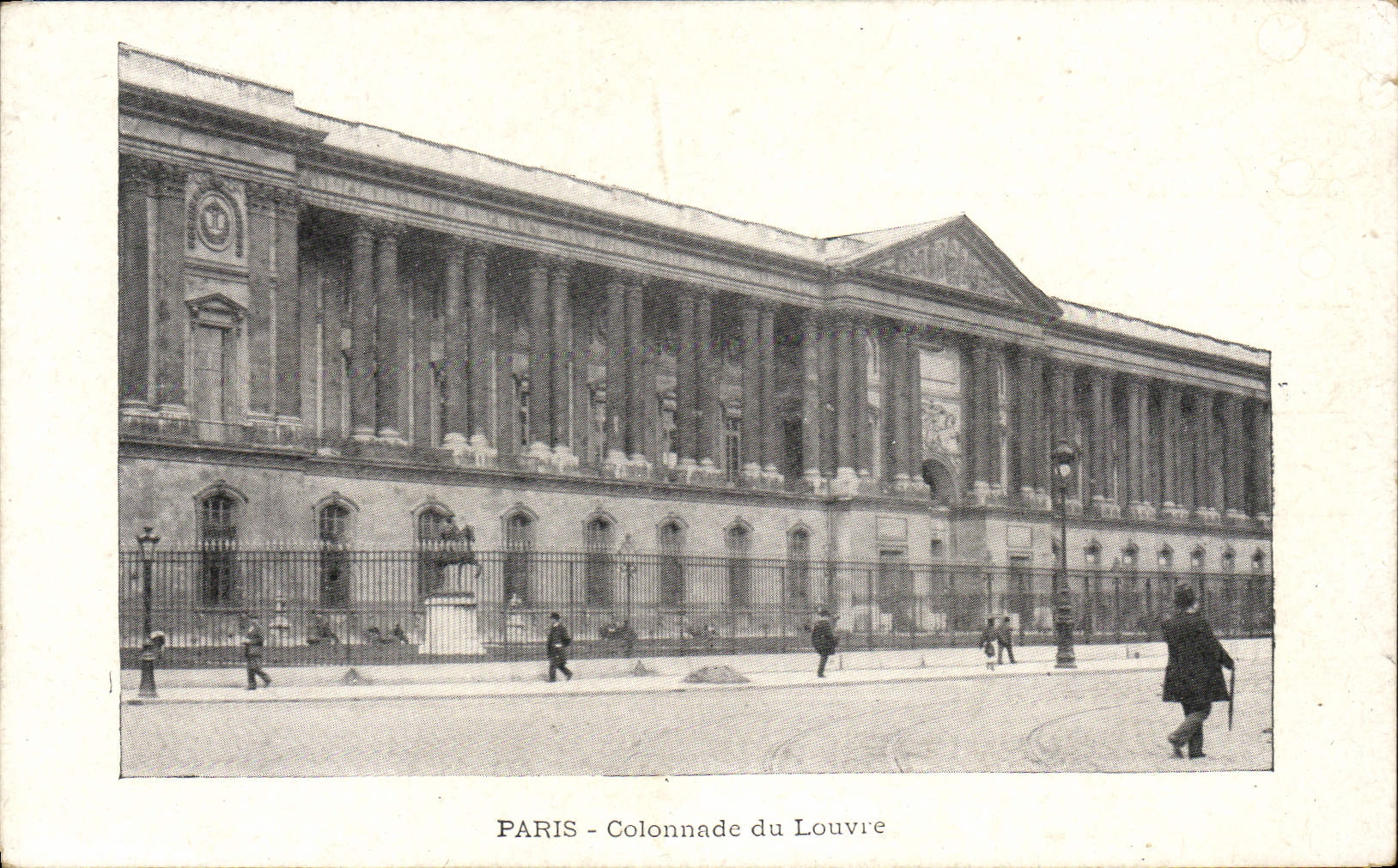 CPA Paris Colonnade Du Louvre