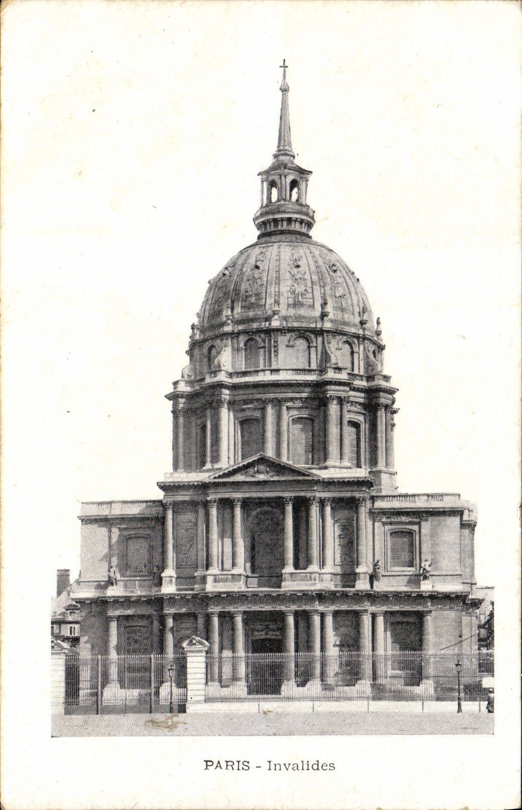 CPA Paris Invalides