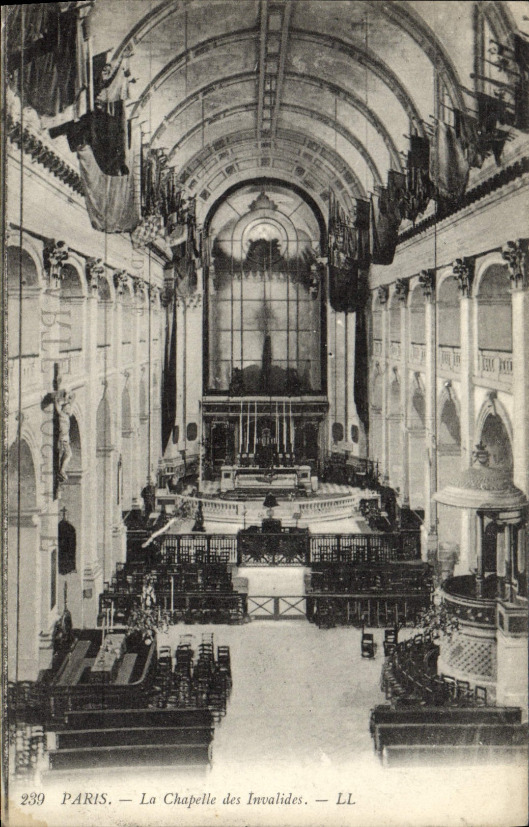 CPA Paris La chapelle Des Invalides