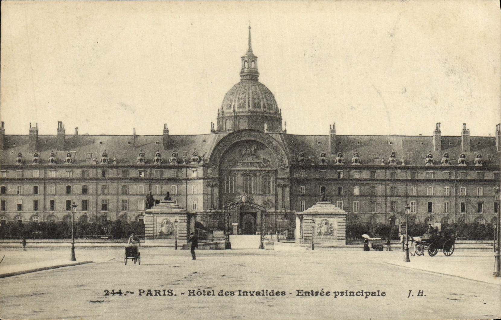 VINTAGE POSTCARD Paris Hotel Of the Invalids Main entrance