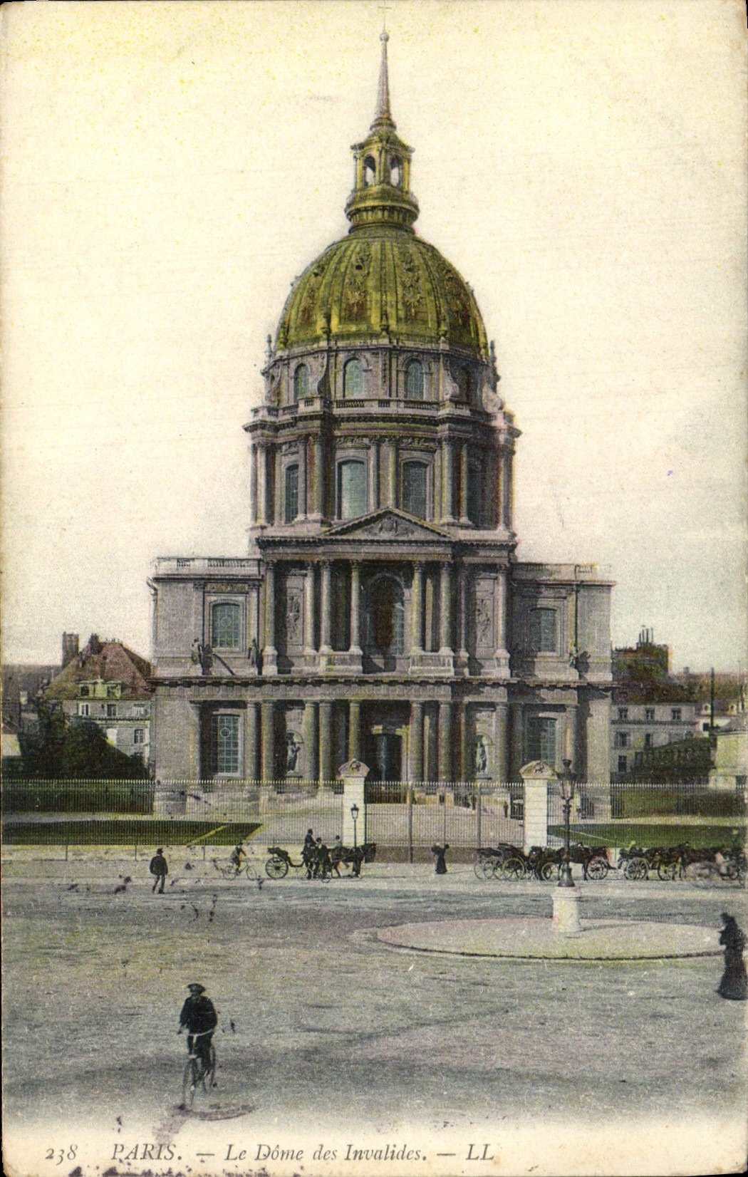 CPA Paris Le Dome Des Invalides