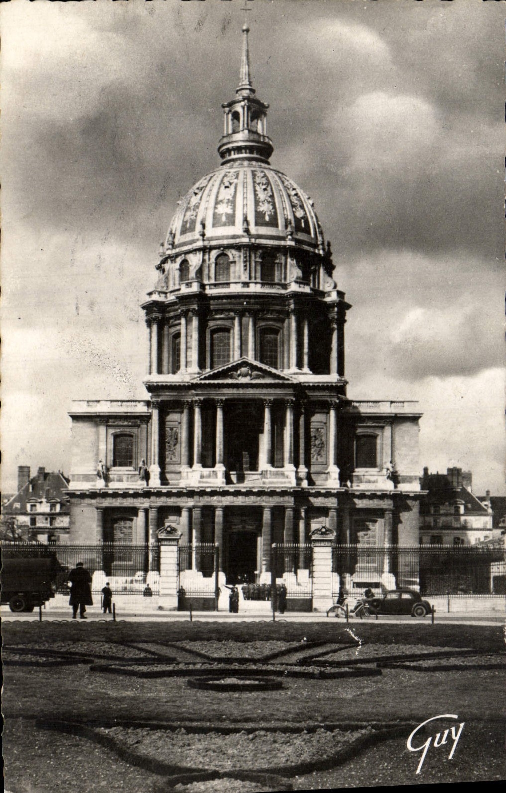 CPM Paris Et Ses Merveilles Dame Des Invalides