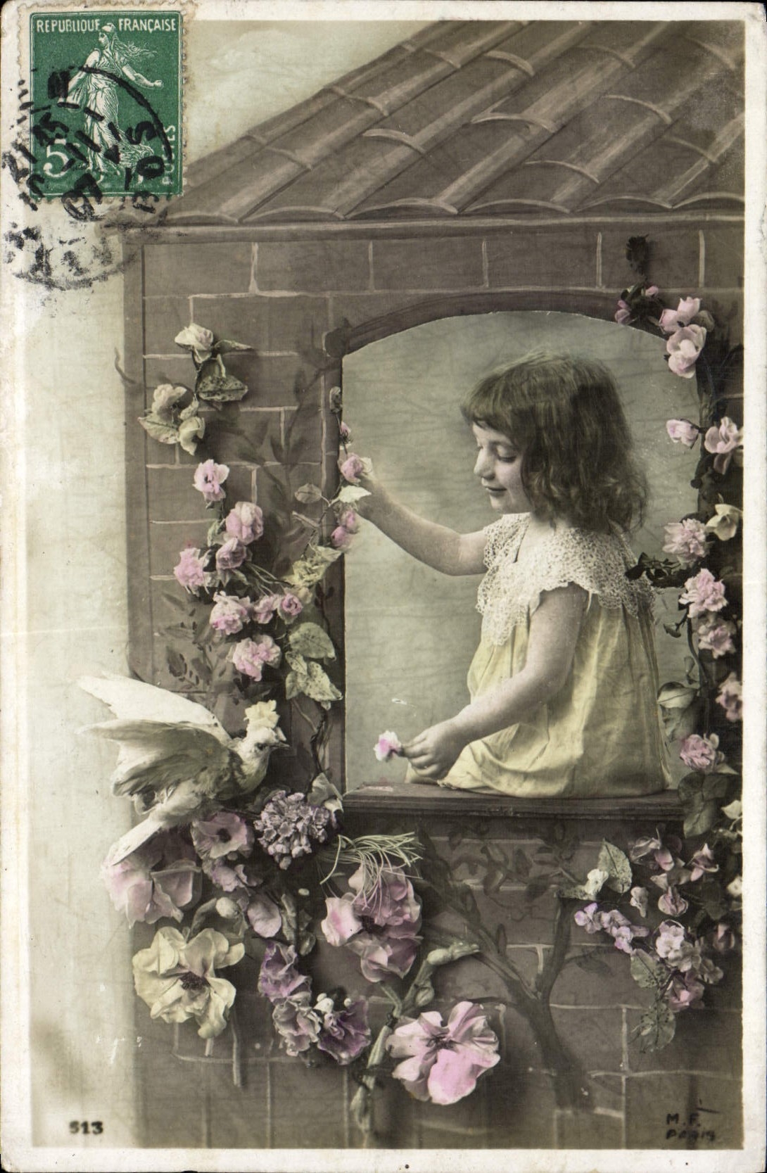 CPA Fantaisie Enfant Colombe