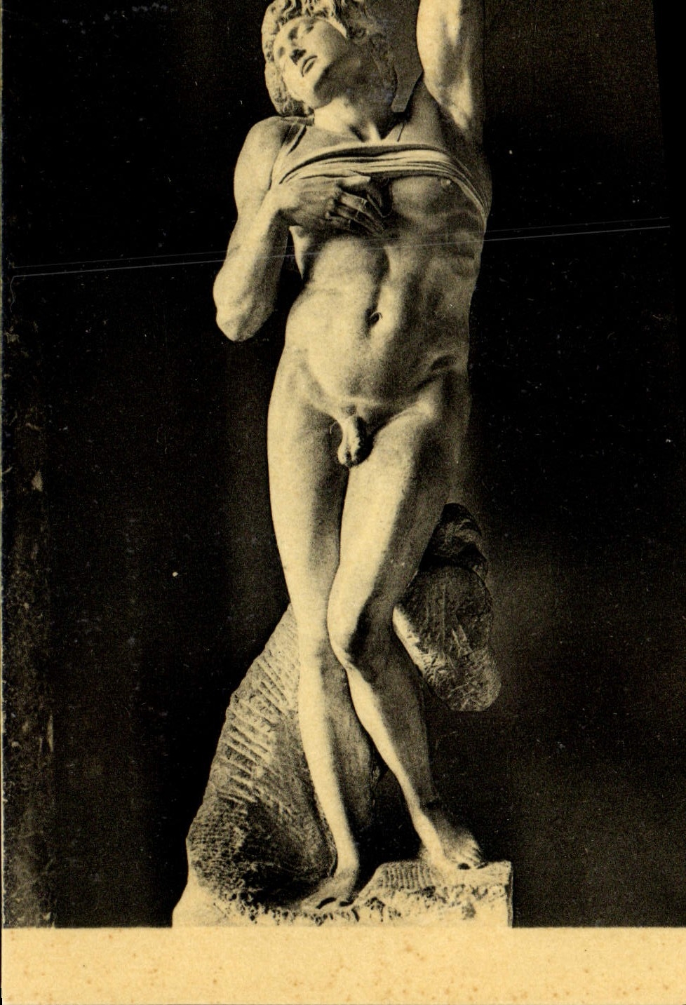 VINTAGE POSTCARD Michel Angel Paris Museum Of Louvre