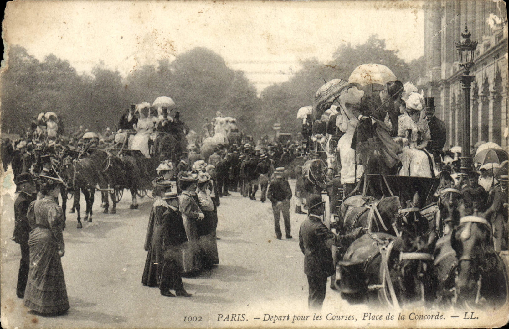 CPA Paris Depart Pour Les Courses Place De La Concorde
