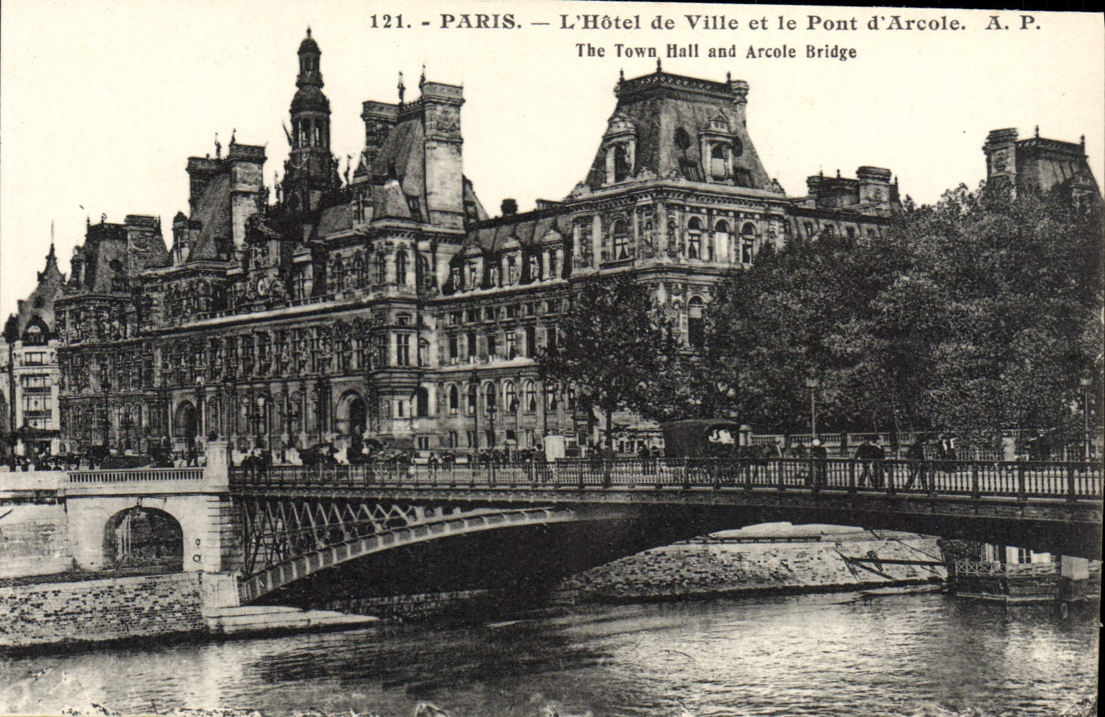 CPA Paris L'Hotel De Ville Et Le Pont D'Arcole
