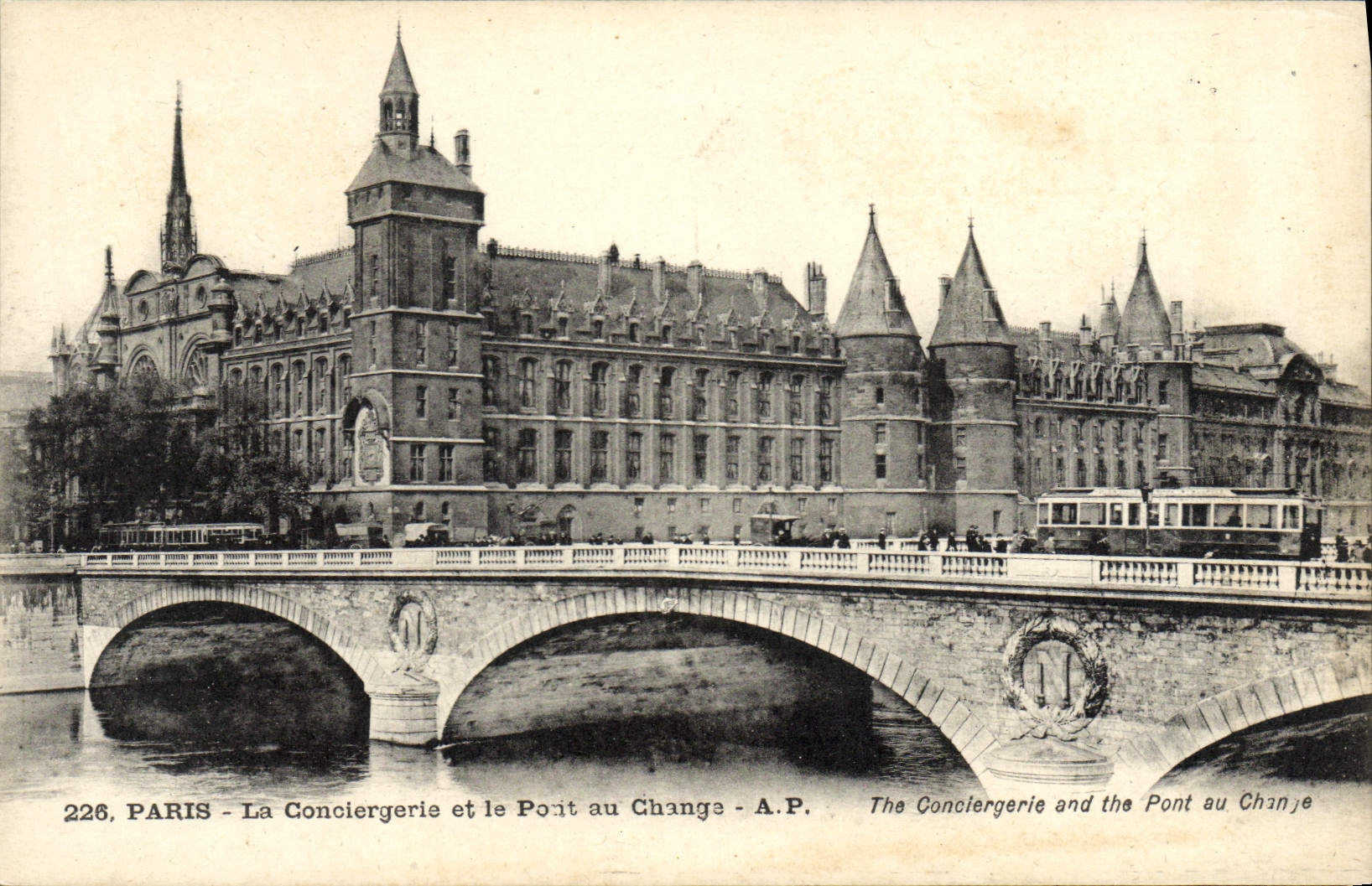 CPA Paris La Conciergerie Et Le Pont au Change